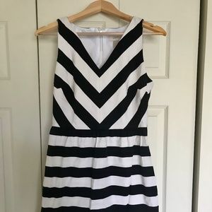 LOFT Chevron Midi Dress Sz 4